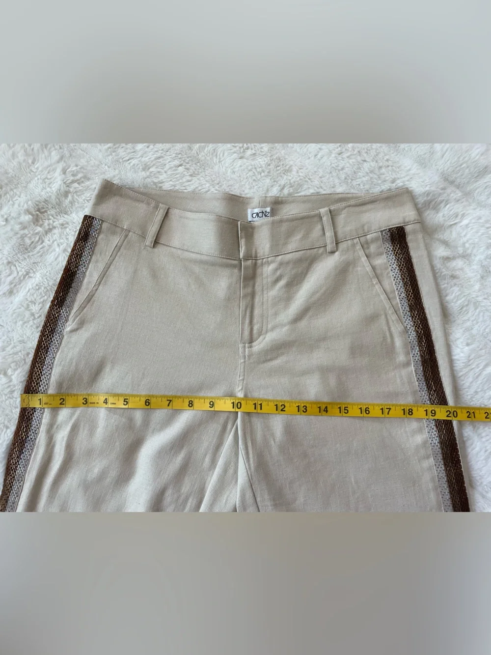 Cache Capri pants. - Picture 5 of 12